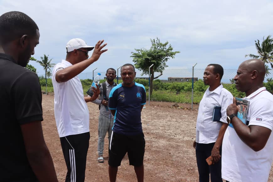 image Football, Programme TDS: Académies locales, tournée d’identification